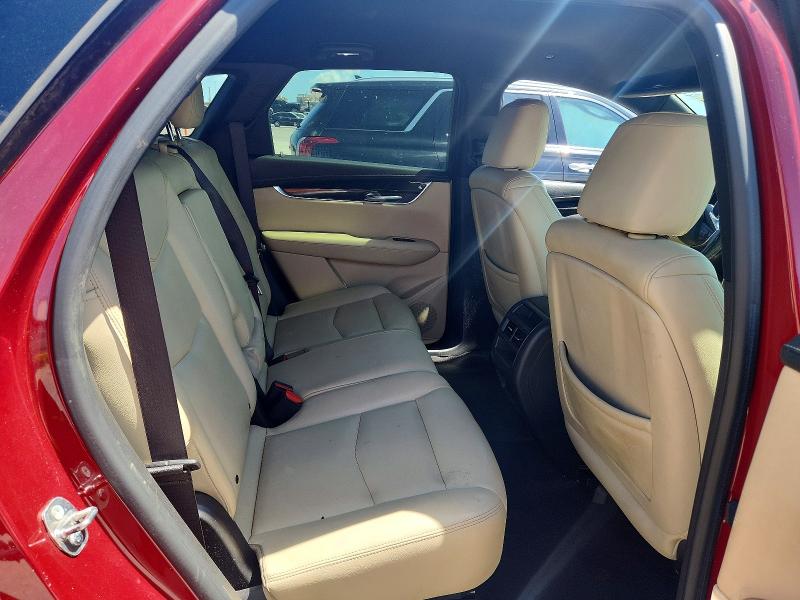 50136896 :رقم المزاد ، 1GYKNARS0HZ247136 vin ، 2017 Cadillac Xt5 مزاد بيع