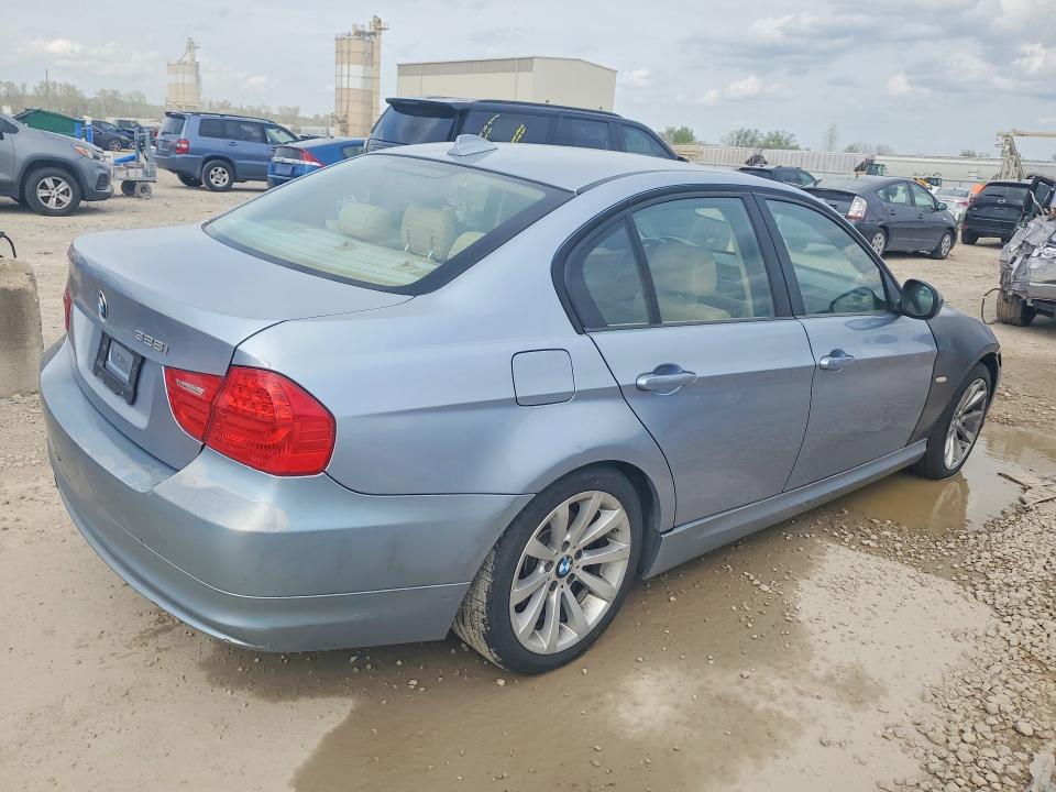 49468536 :رقم المزاد ، WBAPH7C5XBE850857 vin ، 2011 Bmw 328 مزاد بيع