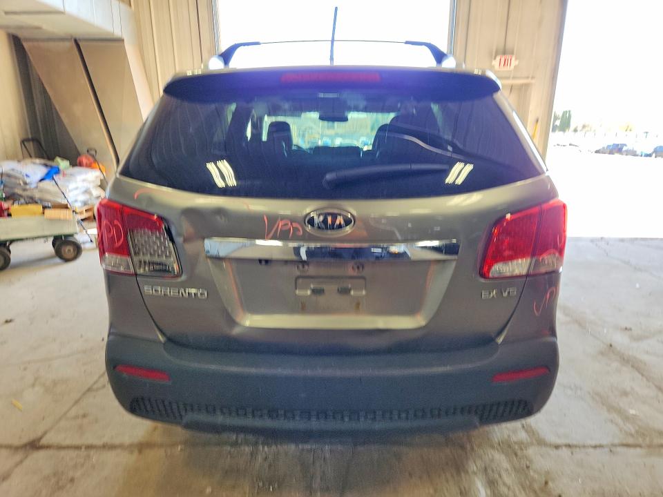 2013 Kia Sorento მანქანა იყიდება აუქციონზე, vin: 5XYKUDA23DG319493, აუქციონის ნომერი: 50533306