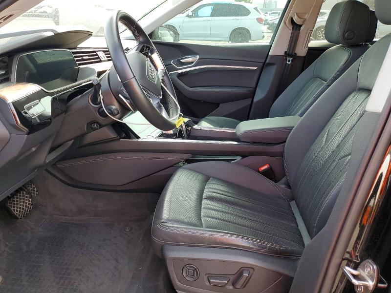 Продаж на аукціоні авто 2019 Audi E-tron, vin: WA1LAAGE1KB023001, номер лоту: 47993406