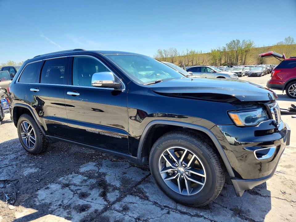 2018 Jeep Grand Cherokee მანქანა იყიდება აუქციონზე, vin: 1C4RJFBT9JC299003, აუქციონის ნომერი: 50679436