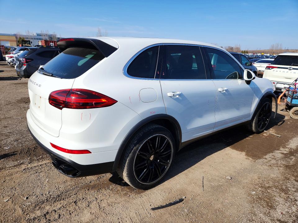 Продажа на аукционе авто 2016 Porsche Cayenne, vin: WP1AA2A22GLA03261, номер лота: 49086306