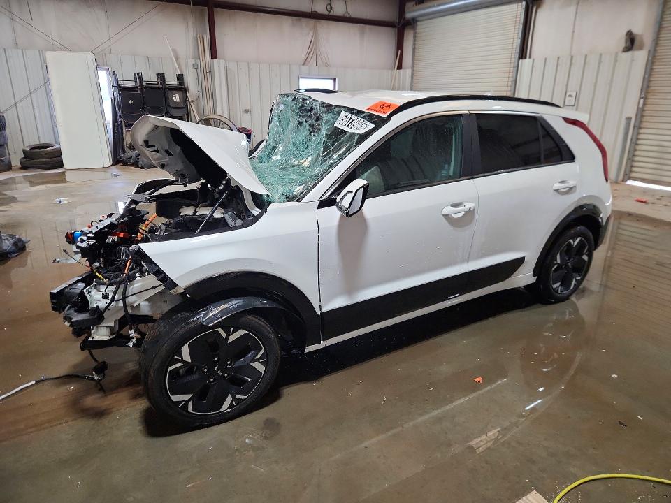 Продаж на аукціоні авто 2024 Kia Niro, vin: KNDCR3L16R5122497, номер лоту: 50739846