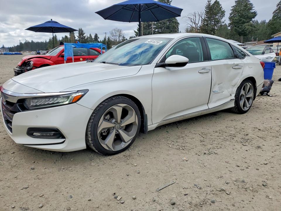 2019 Honda Accord მანქანა იყიდება აუქციონზე, vin: 1HGCV2F96KA005699, აუქციონის ნომერი: 48916256