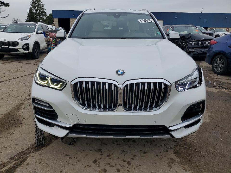 51698466 :رقم المزاد ، 5UXCR6C53KLB12419 vin ، 2019 Bmw X5 مزاد بيع