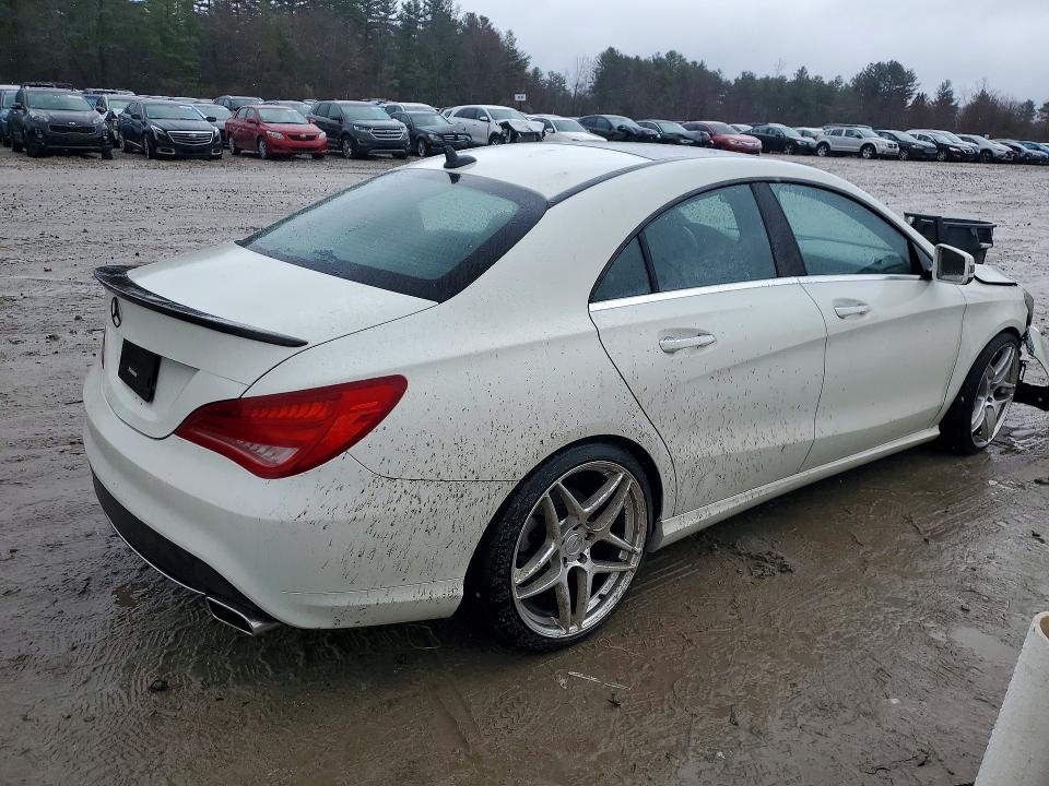 48148596 :رقم المزاد ، WDDSJ4EB8FN168882 vin ، 2015 Mercedes-benz Cla مزاد بيع
