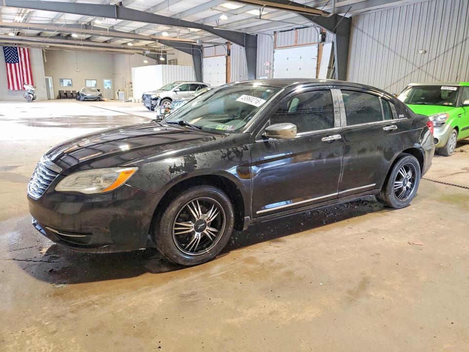 Auction sale of the 2011 Chrysler 200, vin: 1C3BC1FB9BN585962, lot number: 49960216