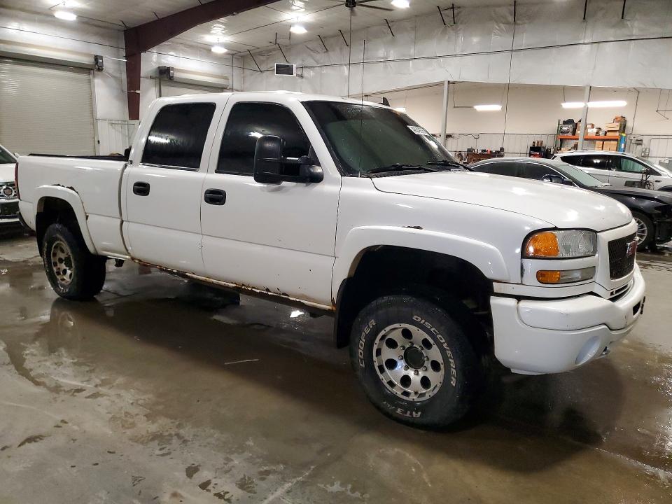 48849976 :رقم المزاد ، 1GTHK23286F130071 vin ، 2006 Gmc Sierra مزاد بيع