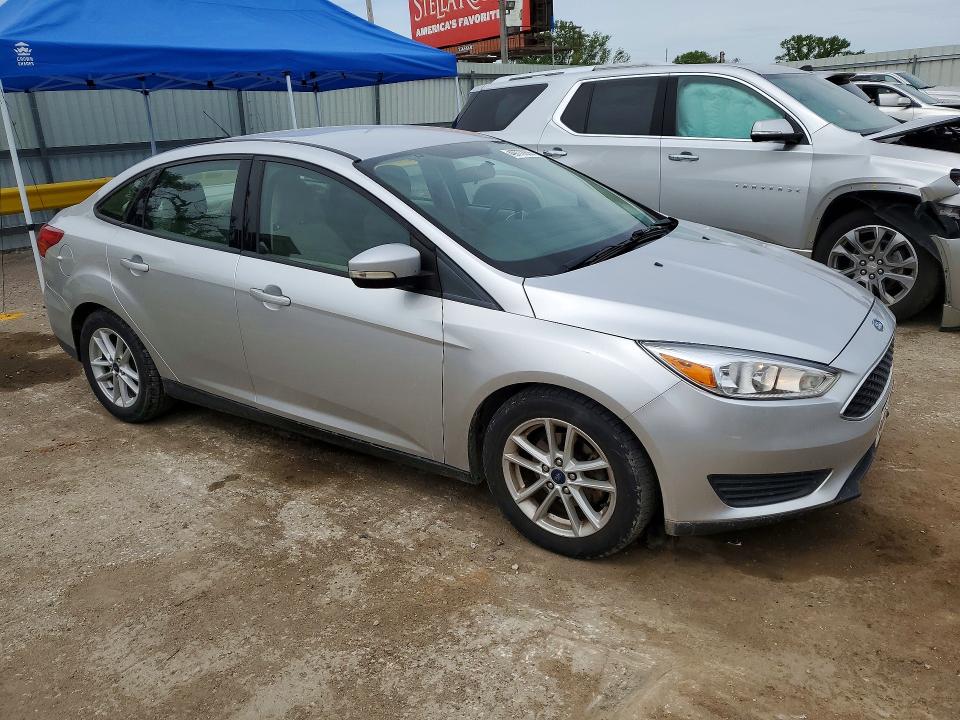 49772926 :رقم المزاد ، 1FADP3F22HL323747 vin ، 2017 Ford Focus مزاد بيع