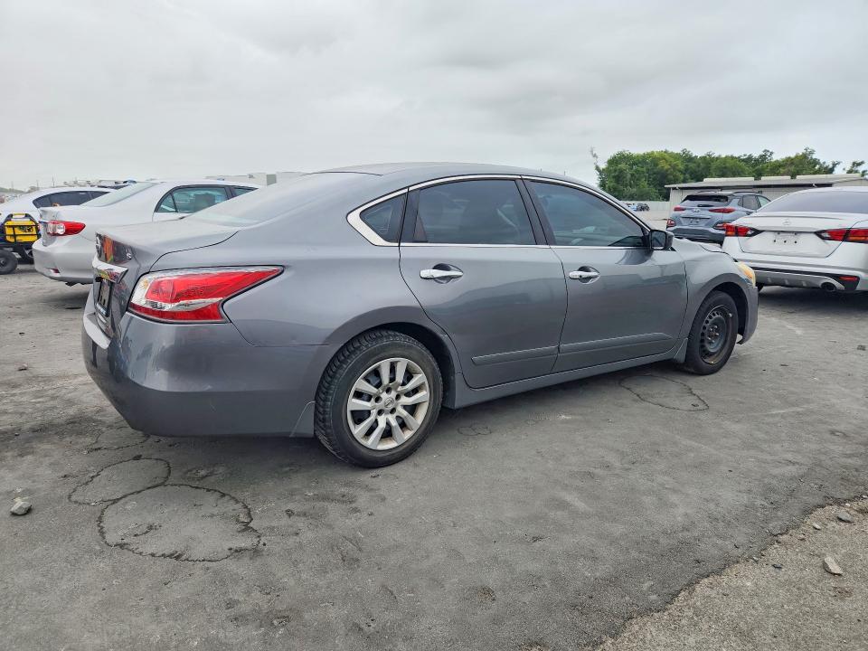 Продажа на аукционе авто 2015 Nissan Altima, vin: 1N4AL3AP9FC470615, номер лота: 51054736
