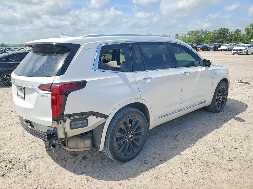 48511546 :رقم المزاد ، 1GYKPCRS6MZ217719 vin ، 2021 Cadillac Xt6 مزاد بيع