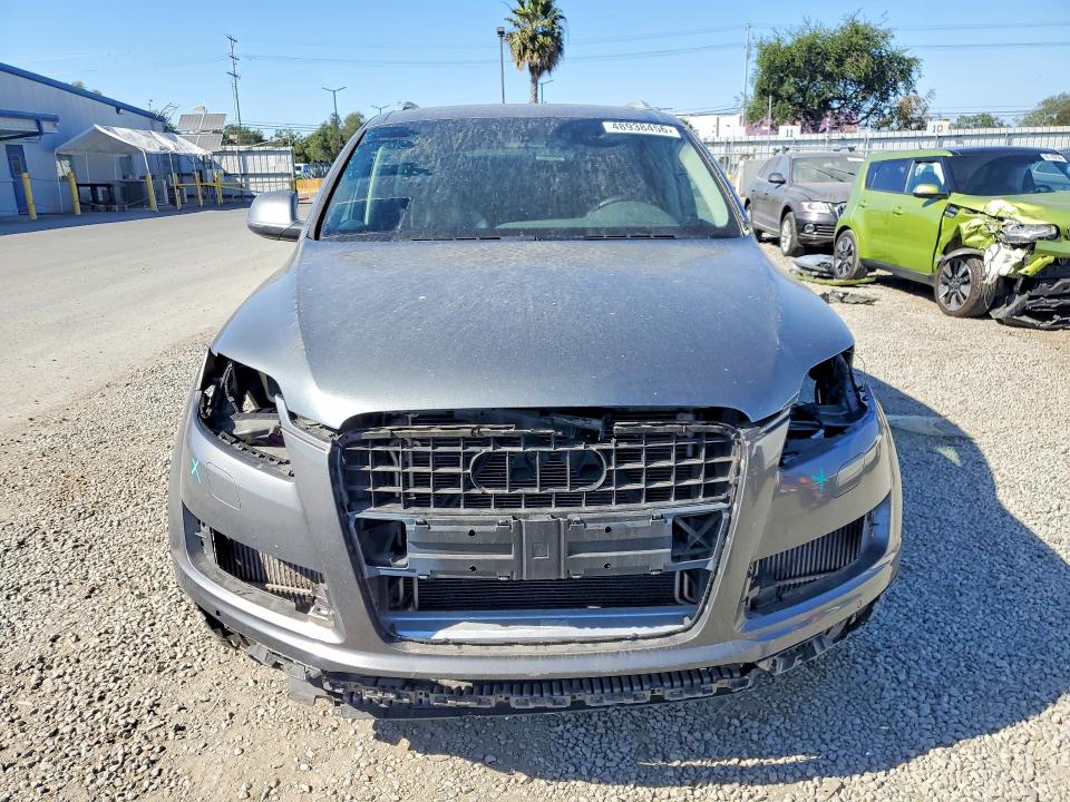 2015 Audi Q7 მანქანა იყიდება აუქციონზე, vin: WA1LMAFE3FD003786, აუქციონის ნომერი: 48938456