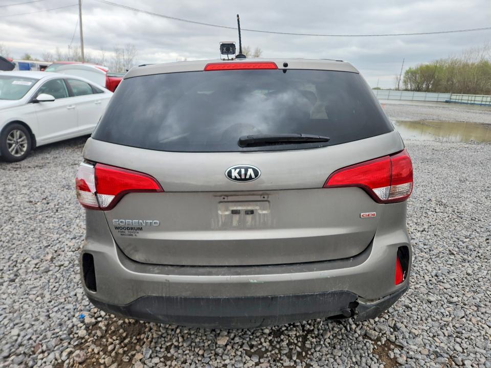 Продажа на аукционе авто 2015 Kia Sorento, vin: 5XYKT3A6XFG565394, номер лота: 49093946