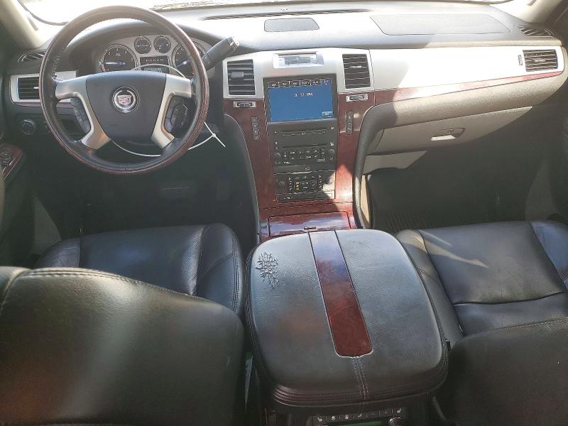 Продаж на аукціоні авто 2010 Cadillac Escalade, vin: 1GYUKBEF2AR241439, номер лоту: 48501326