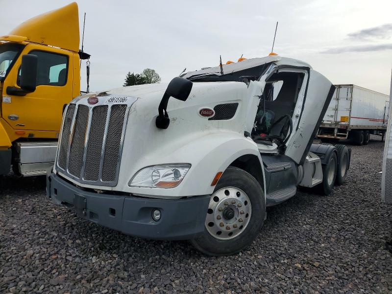 2019 Peterbilt 579 მანქანა იყიდება აუქციონზე, vin: 1XPBDP9X2KD619277, აუქციონის ნომერი: 49615166