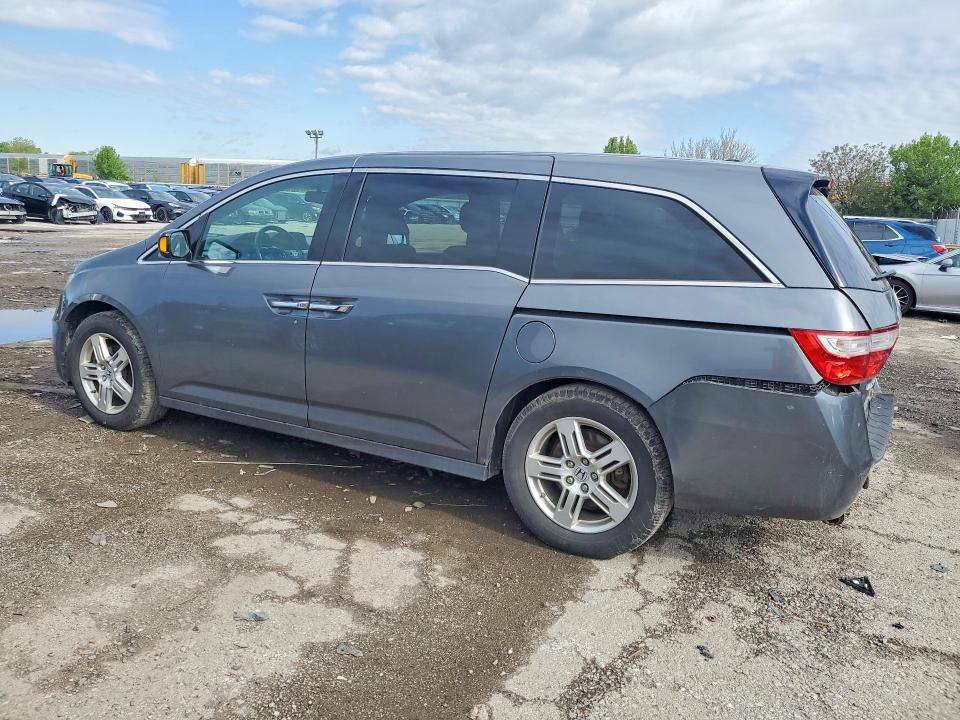 51033556 :رقم المزاد ، 5FNRL5H92CB041637 vin ، 2012 Honda Odyssey مزاد بيع