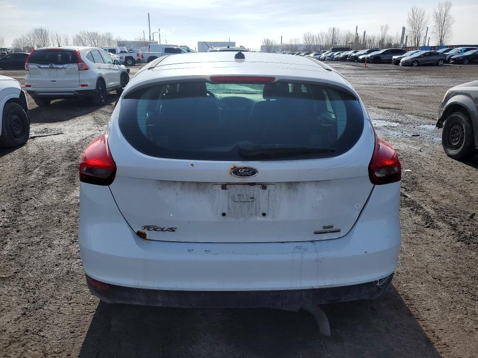 Продажа на аукционе авто 2015 Ford Focus, vin: 1FADP3K23FL351916, номер лота: 48323306