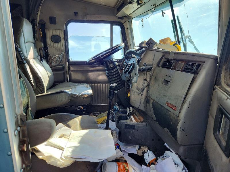 Продаж на аукціоні авто 2004 Kenworth W900, vin: 1XKWDB9X84J052796, номер лоту: 49321726