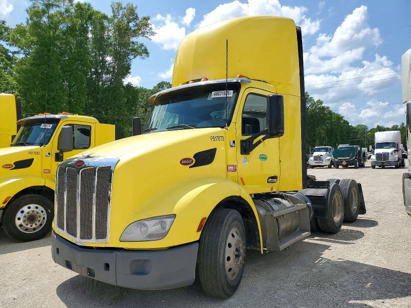 Продажа на аукционе авто 2017 Peterbilt 579, vin: 1XPBDP9X1HD410699, номер лота: 46031626