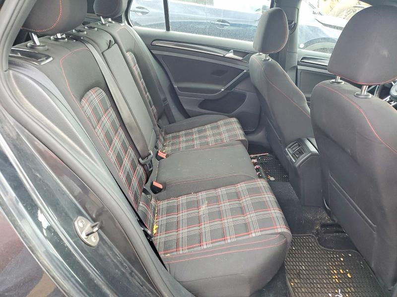 2015 Volkswagen Gti მანქანა იყიდება აუქციონზე, vin: 3VW4T7AU9FM038574, აუქციონის ნომერი: 51601366