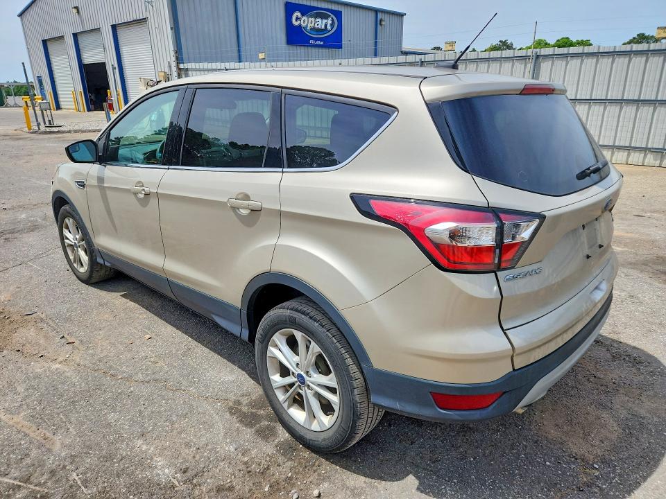 Продаж на аукціоні авто 2017 Ford Escape, vin: 1FMCU0GD8HUE06683, номер лоту: 50610786