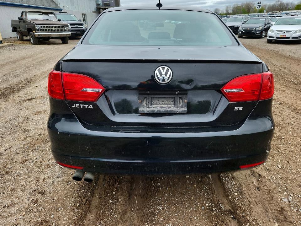 51796886 :رقم المزاد ، 3VWD07AJ4EM440080 vin ، 2014 Volkswagen Jetta مزاد بيع