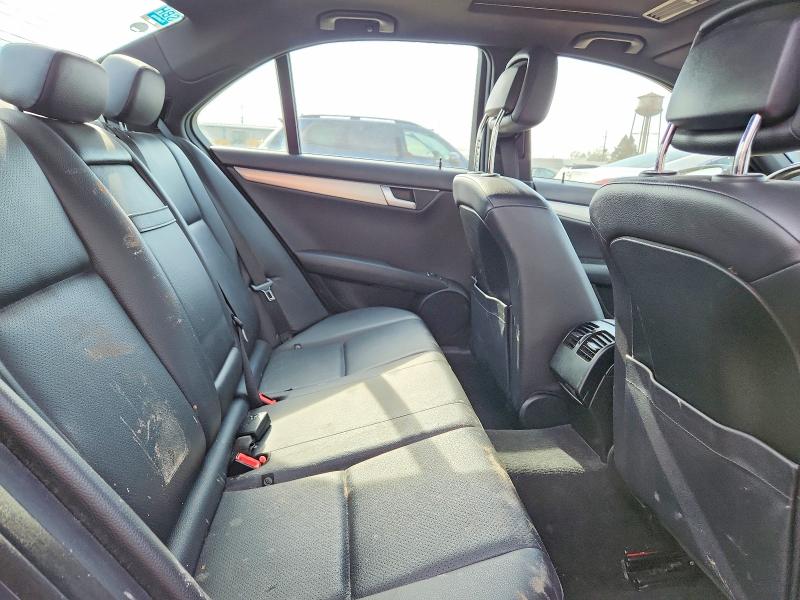 2014 Mercedes-benz C მანქანა იყიდება აუქციონზე, vin: WDDGF8ABXER313626, აუქციონის ნომერი: 51045126
