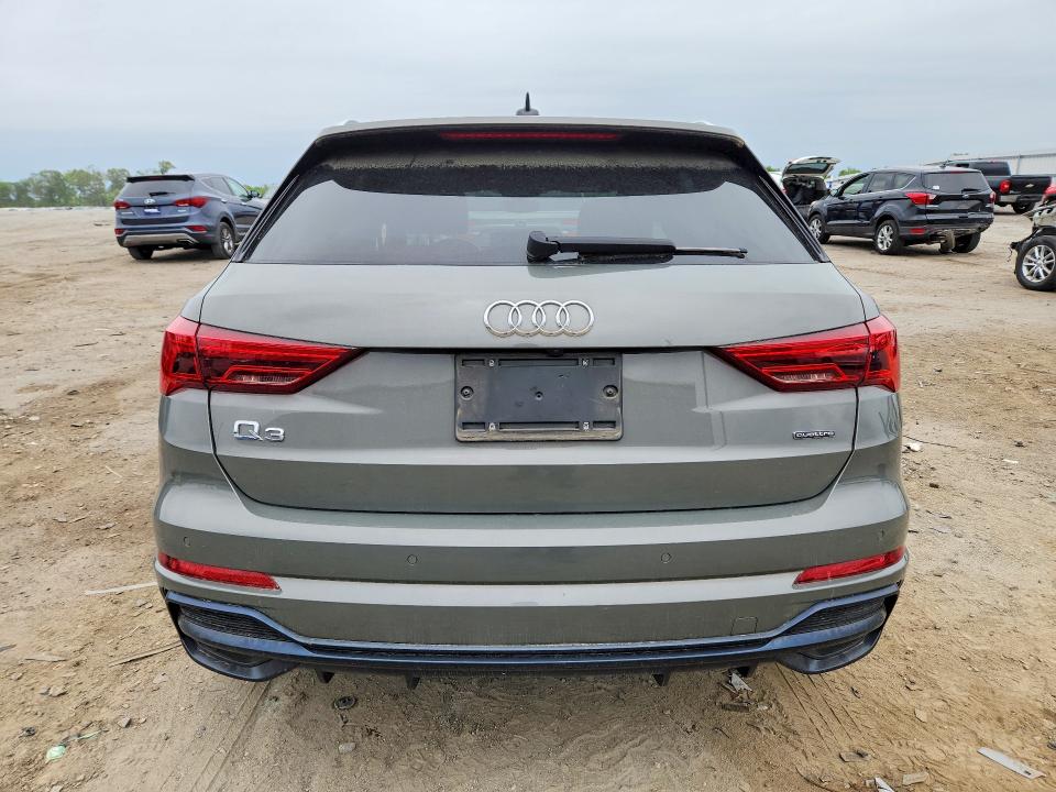 50512236 :رقم المزاد ، WA1DECF32L1113592 vin ، 2020 Audi Q3 مزاد بيع
