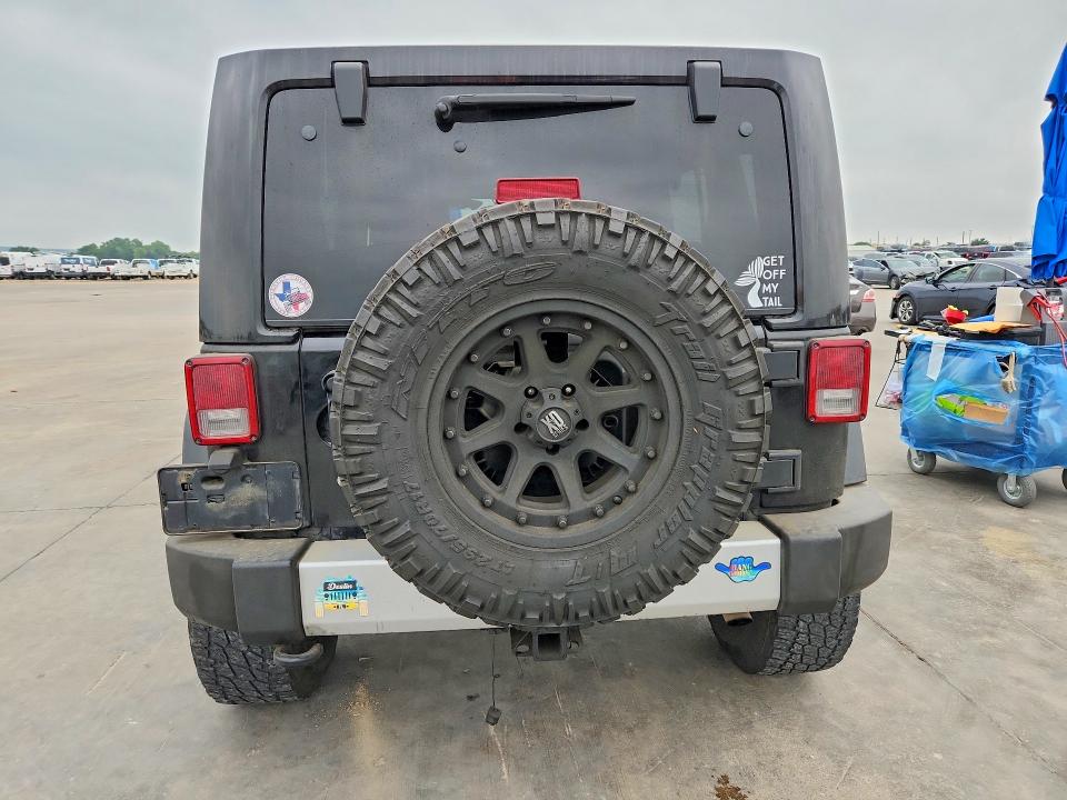 51571286 :رقم المزاد ، 1C4BJWEG5DL667827 vin ، 2013 Jeep Wrangler Unlimited مزاد بيع