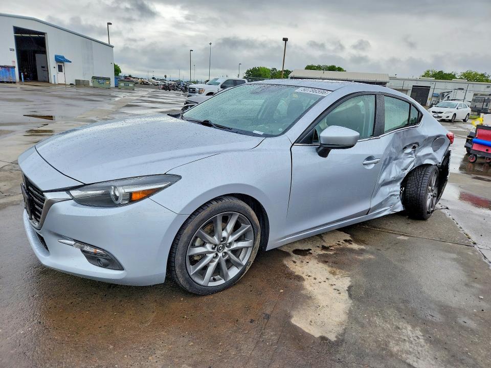 Продаж на аукціоні авто 2018 Mazda 3, vin: 3MZBN1W31JM171241, номер лоту: 50786596