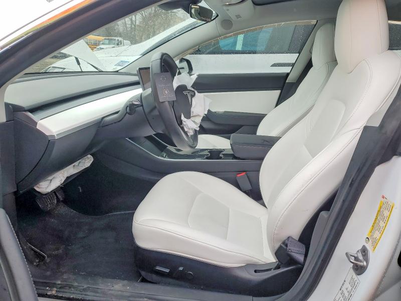47691266 :رقم المزاد ، 5YJ3E1EB3KF195594 vin ، 2019 Tesla Model 3 مزاد بيع
