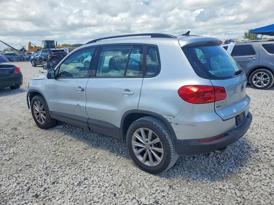 2018 Volkswagen Tiguan Limited მანქანა იყიდება აუქციონზე, vin: WVGBV7AX6JK000164, აუქციონის ნომერი: 50324146