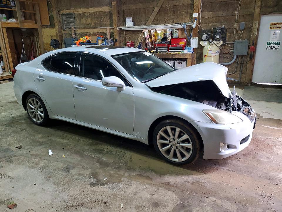 51122216 :رقم المزاد ، JTHCF5C28A2032950 vin ، 2010 Lexus Is مزاد بيع