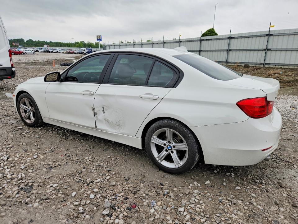 51112736 :رقم المزاد ، WBA3D5C59FK291212 vin ، 2015 Bmw 328 مزاد بيع