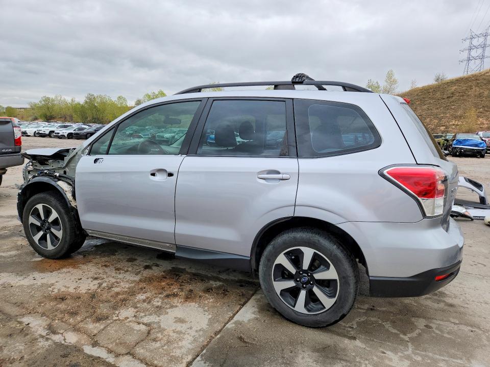 2017 Subaru Forester მანქანა იყიდება აუქციონზე, vin: JF2SJABC3HH563853, აუქციონის ნომერი: 51685396