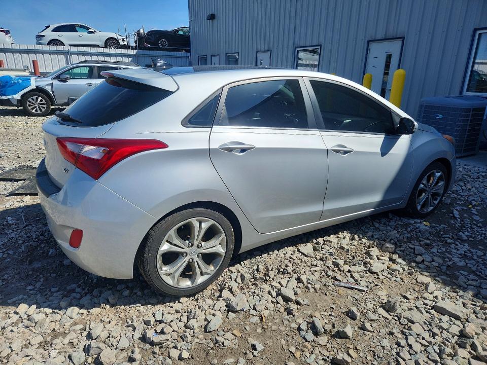 2013 Hyundai Elantra Gt მანქანა იყიდება აუქციონზე, vin: KMHD35LE7DU019829, აუქციონის ნომერი: 50552146