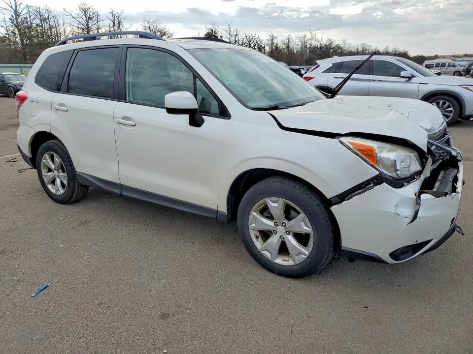 2015 Subaru Forester მანქანა იყიდება აუქციონზე, vin: JF2SJADC7FH459201, აუქციონის ნომერი: 48443656