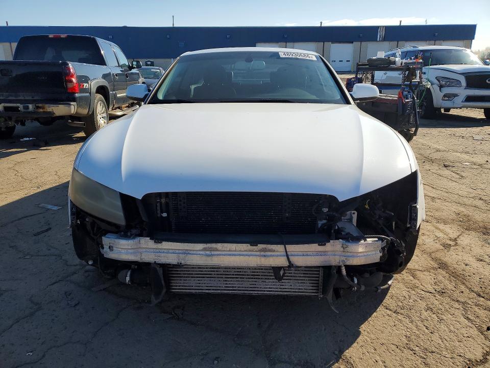 48930686 :رقم المزاد ، WAULFAFRXBA038725 vin ، 2011 Audi A5 مزاد بيع