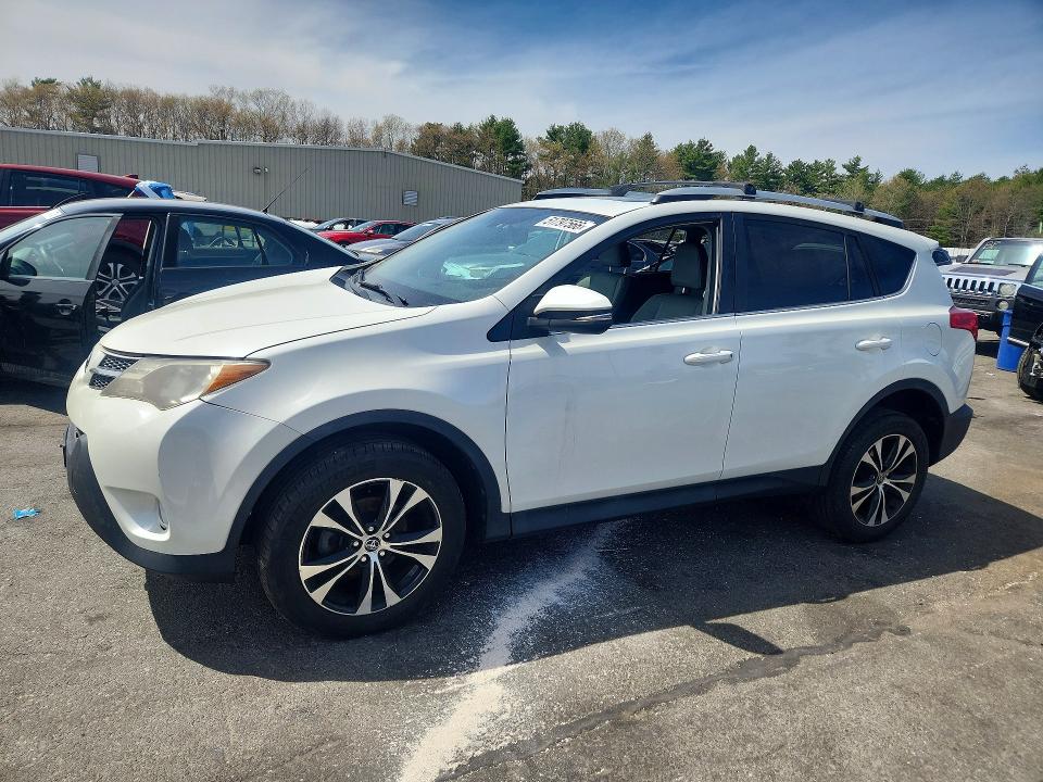 Auction sale of the 2015 Toyota Rav4, vin: 2T3DFREV3FW398169, lot number: 51797566