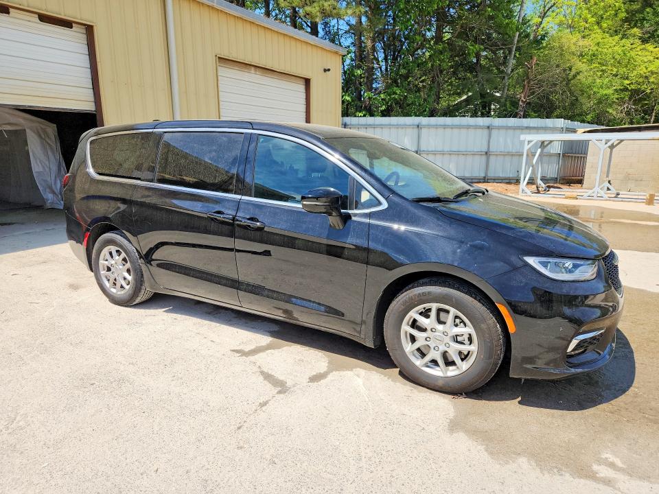 50400486 :رقم المزاد ، 2C4RC1BG3SR502427 vin ، 2025 Chrysler Pacifica مزاد بيع