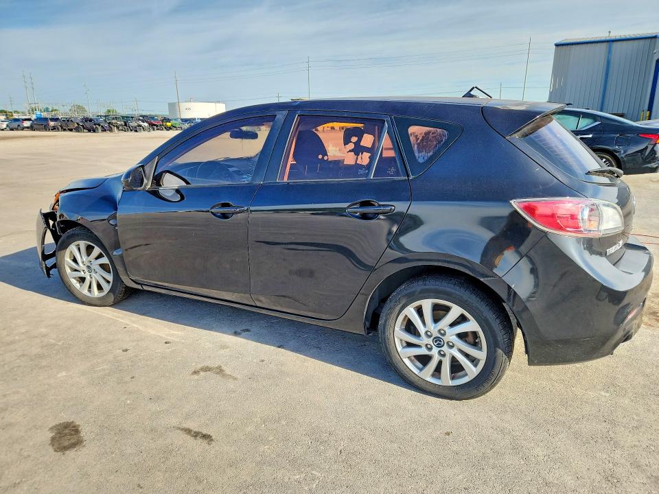51373976 :رقم المزاد ، JM1BL1L78D1732455 vin ، 2013 Mazda 3 مزاد بيع
