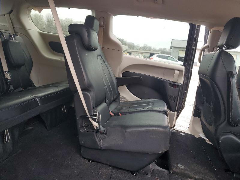 48746186 :رقم المزاد ، 2C4RC1BG5KR577579 vin ، 2019 Chrysler Pacifica مزاد بيع