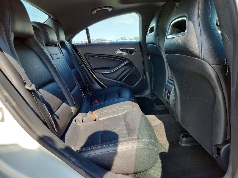 Продажа на аукционе авто 2017 Mercedes-benz Cla, vin: WDDSJ4EB3HN464055, номер лота: 48951516