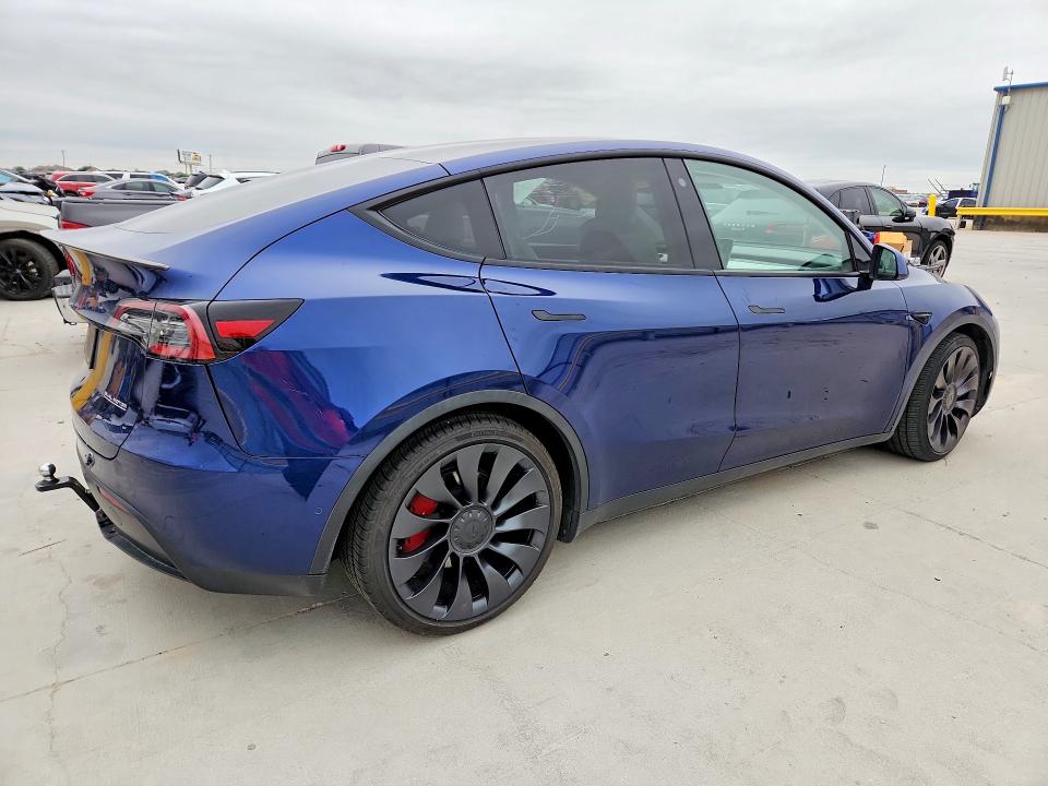 Продажа на аукционе авто 2021 Tesla Model Y, vin: 5YJYGDEFXMF264000, номер лота: 51525396