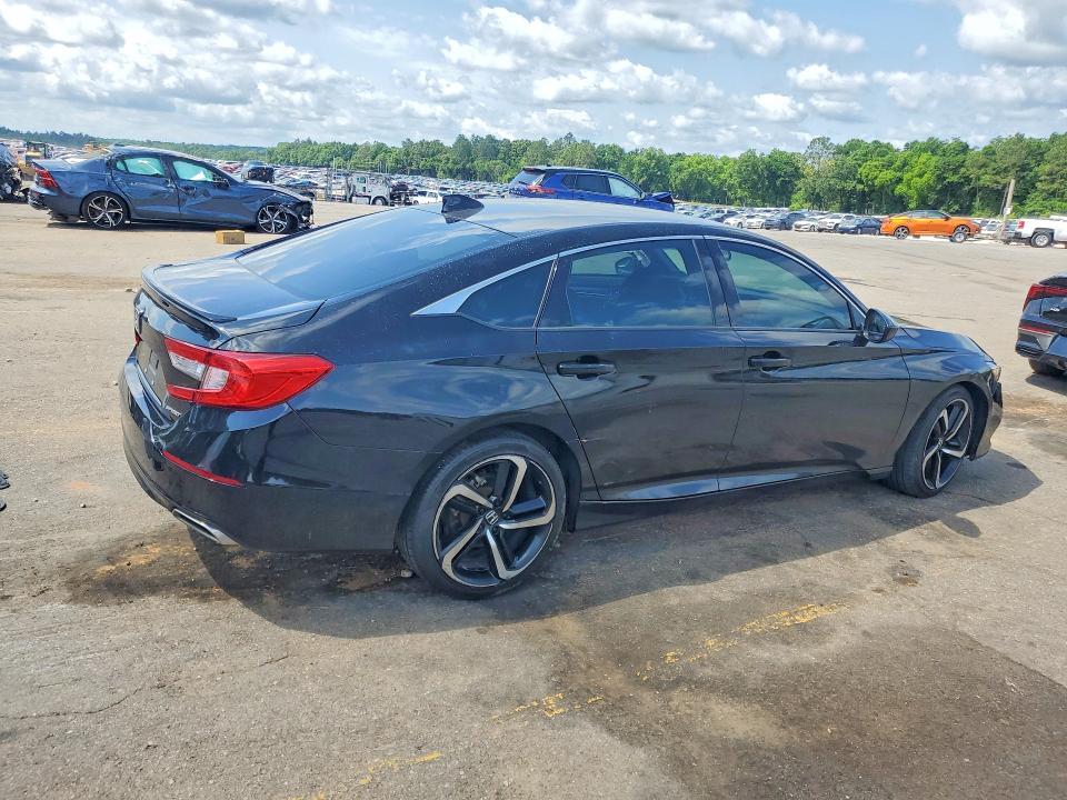 51653246 :رقم المزاد ، 1HGCV1F33MA079428 vin ، 2021 Honda Accord مزاد بيع