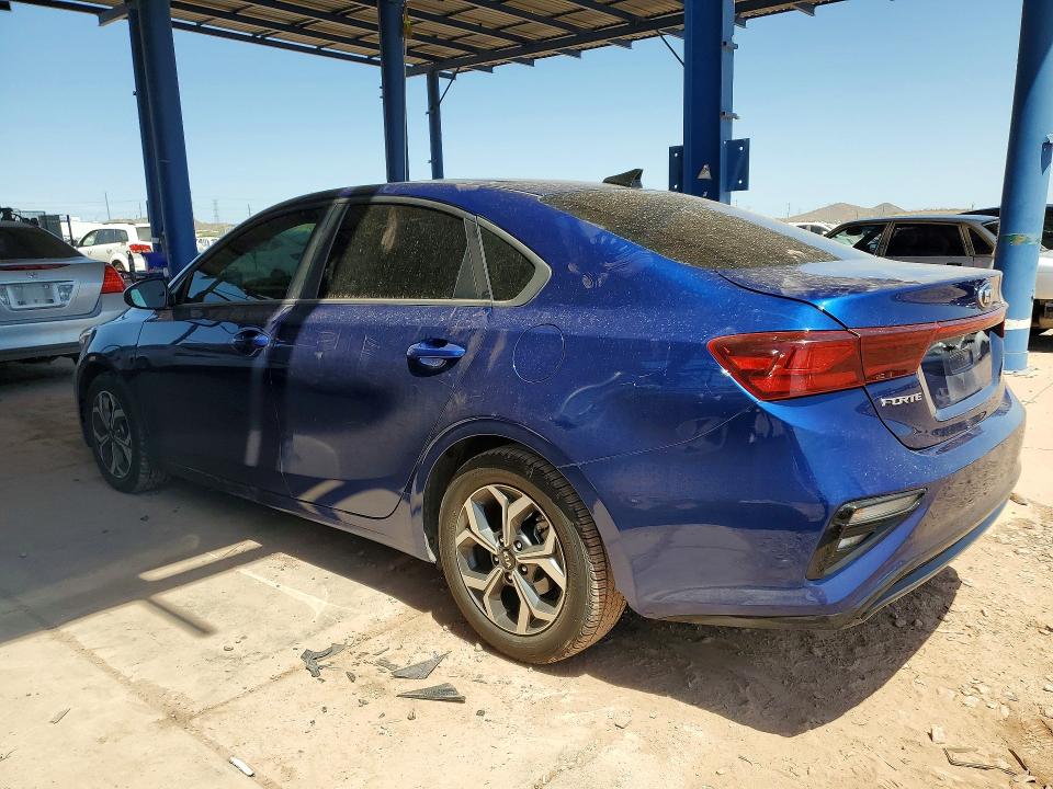 51537856 :رقم المزاد ، 3KPF24AD5ME372976 vin ، 2021 Kia Forte مزاد بيع