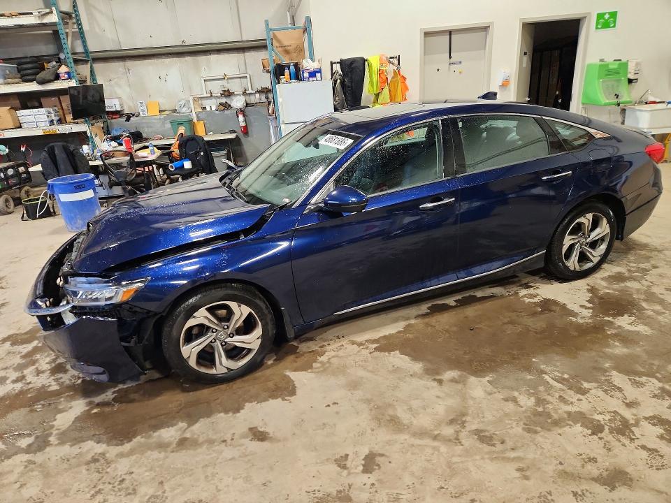 48681886 :رقم المزاد ، 1HGCV1F50JA810961 vin ، 2018 Honda Accord مزاد بيع