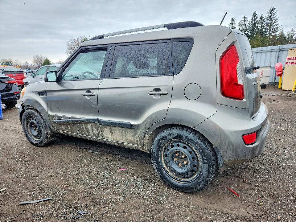 49549236 :رقم المزاد ، KNDJT2A62C7452795 vin ، 2012 Kia Soul مزاد بيع