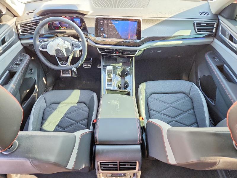 51884406 :رقم المزاد ، 1V2CR2CA0SC557378 vin ، 2025 Volkswagen Atlas مزاد بيع