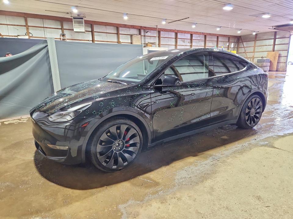 51375286 :رقم المزاد ، 7SAYGDEF4PF788069 vin ، 2023 Tesla Model Y مزاد بيع